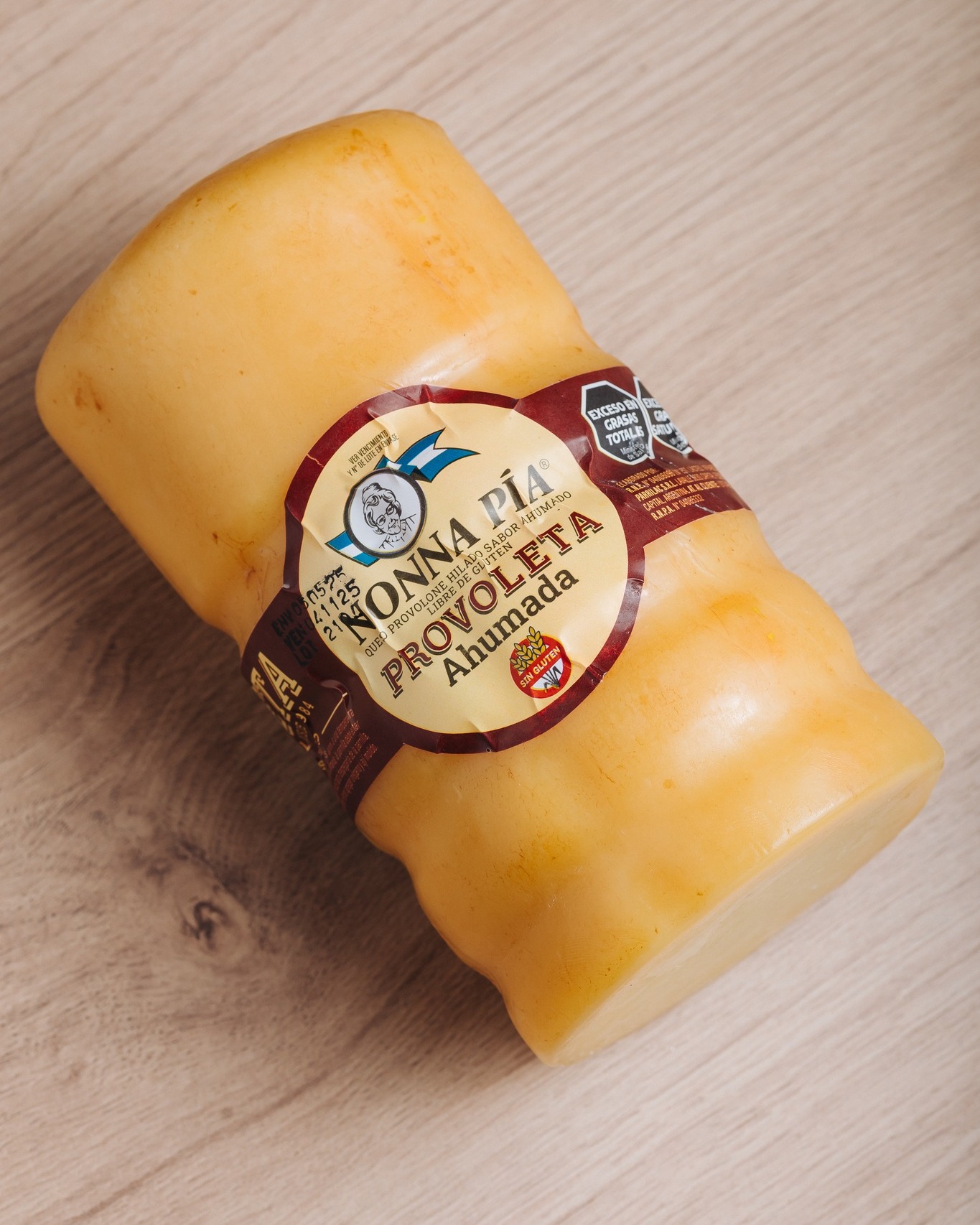 NONNA PIA PROVOLETA MEDIA HORMA